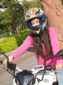 机车女孩视频欧美,欧美街头时尚新潮流