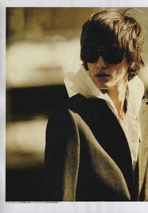 欧美模特帅哥剪辑视频,魅力四溢，视觉盛宴