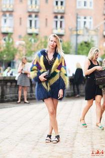 街拍视频欧美居家,街拍视频中的时尚生活解码