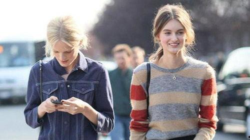 欧美四岁小孩打扮视频,童趣与潮流的完美融合