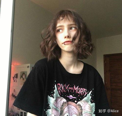 欧美求而不得的眼神视频