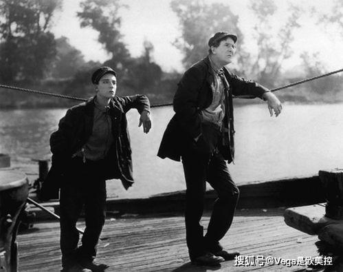 欧美父子对比图片视频,温馨瞬间对比，揭示中西亲子关系的差异